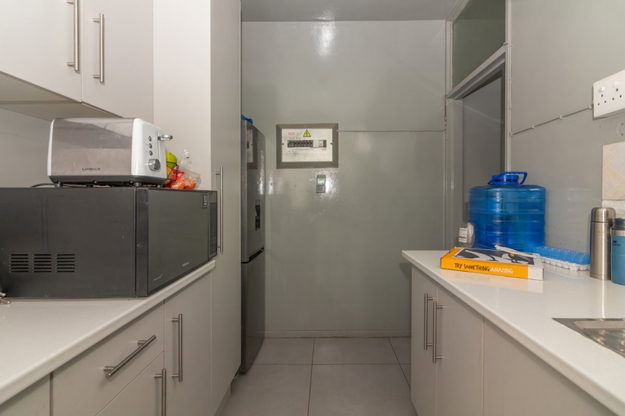 1 Bedroom Property for Sale in Kroonstad Central Free State
